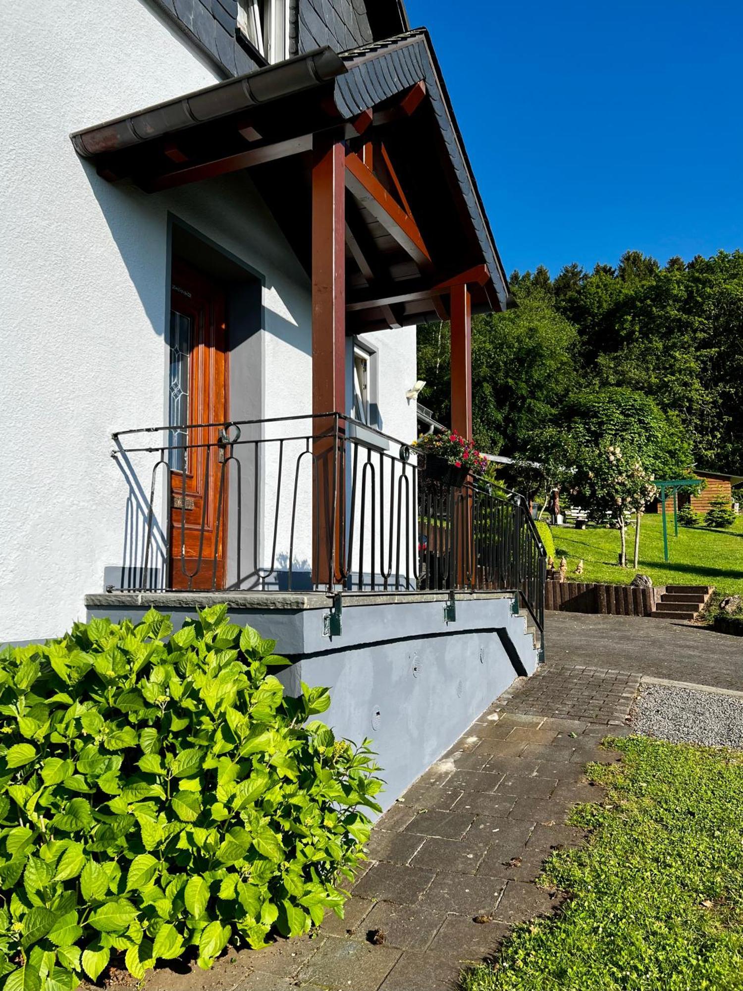 Deine-Eifel-Ferienwohnung Feusdorf Exteriér fotografie
