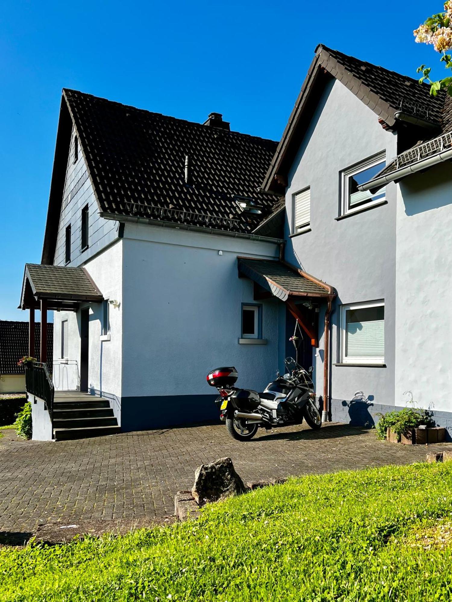 Deine-Eifel-Ferienwohnung Feusdorf Exteriér fotografie